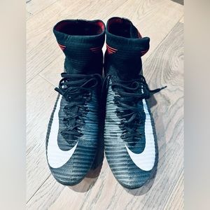Nike mercurial Superfly V soccer cleats